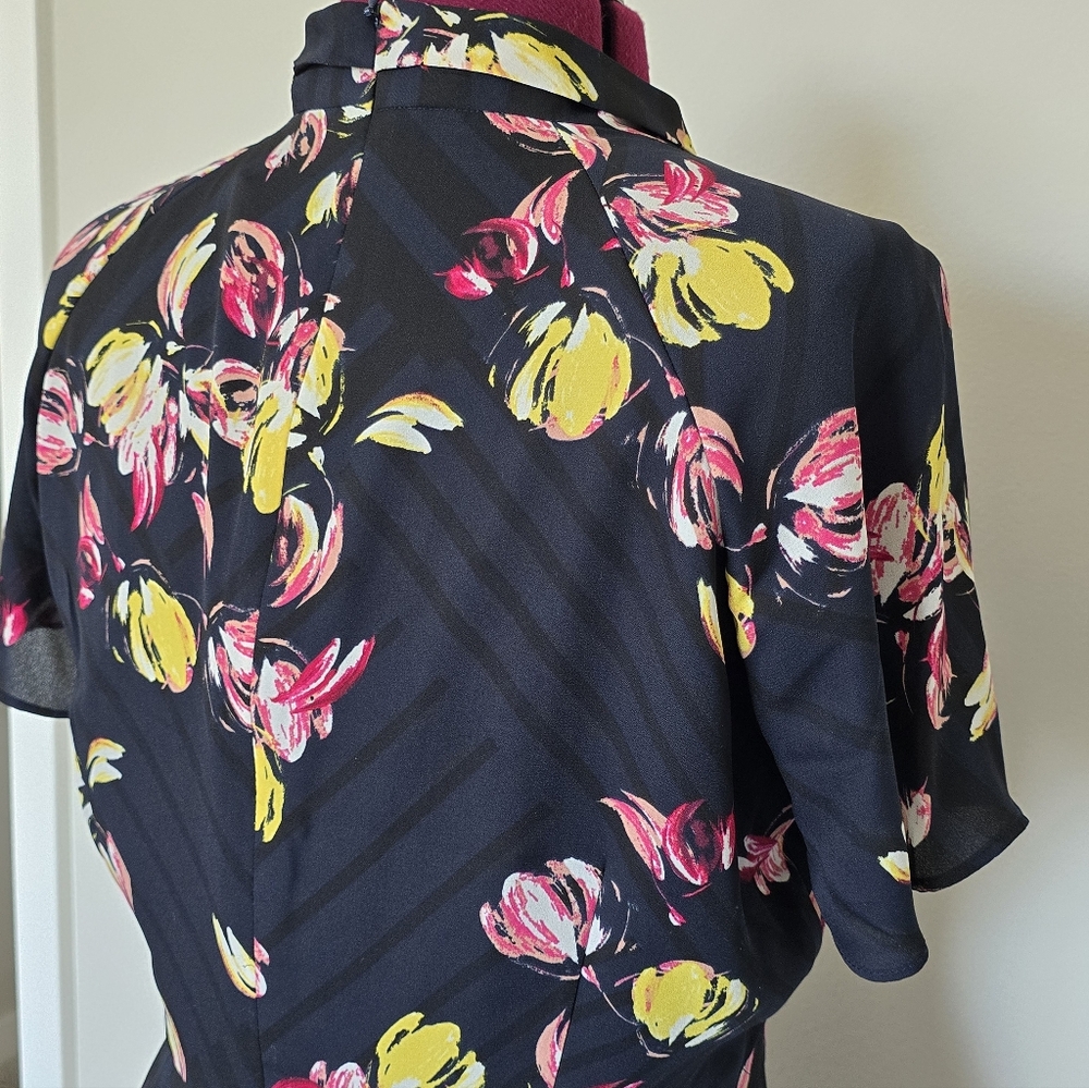 Banana Republic Floral Black Dress Size 12 Casual Feminine Classic - Picture 10 of 11